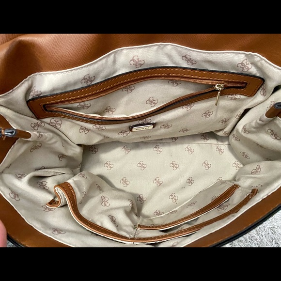 Guess Flap Shoulder Bag (Tan/Natural) - Picture 4 of 4